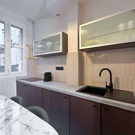 Apartment Charming Flat Near Eiffel Tower *
